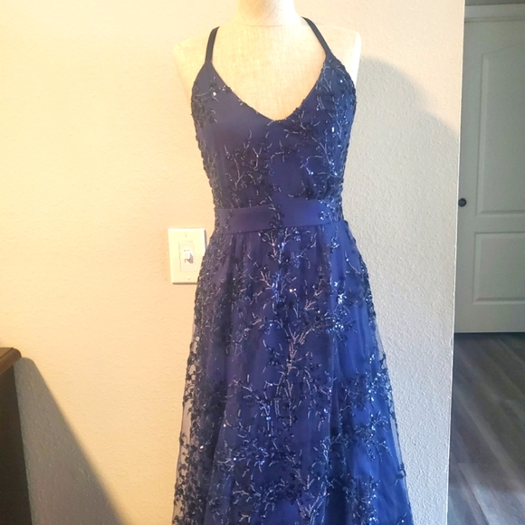 CACHE formal Dress Navy blueSize 0